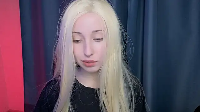 Snapshot of YukiMisa chatting on 02/12/26, 04:51 YukiMisa online show from 02/12/26, 04:51