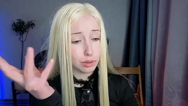 YukiMisa online show from 04/15/26, 08:09