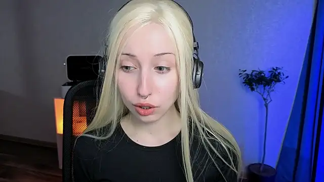 YukiMisa online show from 03/28/26, 06:42