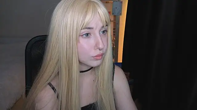 Snapshot of YukiMisa chatting on 09/10/25, 01:43 YukiMisa online show from 09/10/25, 01:43