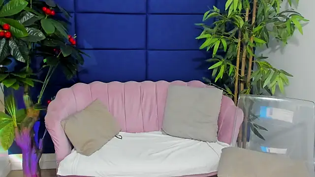 KamaFeels online show from 12/03/25, 04:46