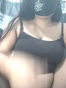 CutePriya59 online show from 05/17/26, 07:03
