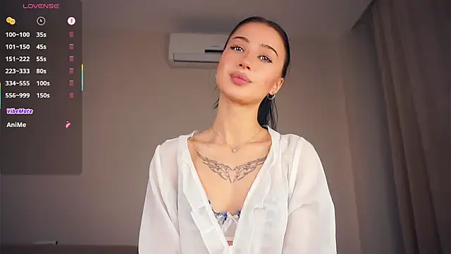 Snapshot of RendaBaatz chatting on 11/22/25, 07:40 RendaBaatz online show from 11/22/25, 07:40