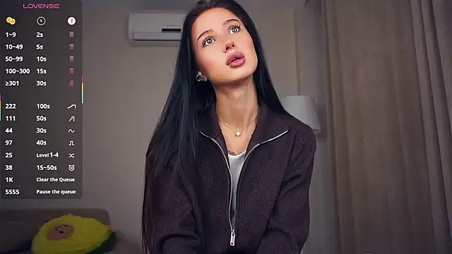 Snapshot of RendaBaatz chatting on 10/19/25, 07:22 RendaBaatz online show from 10/19/25, 07:22