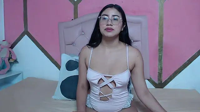 Snapshot of Mia_Wilsom chatting on 10/20/25, 11:22 Mia Wilsom online show from 10/20/25, 11:22