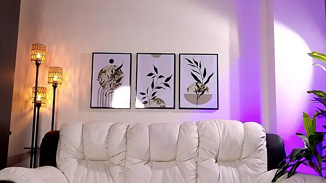 Violeta Foxz online show from 03/06/26, 07:53