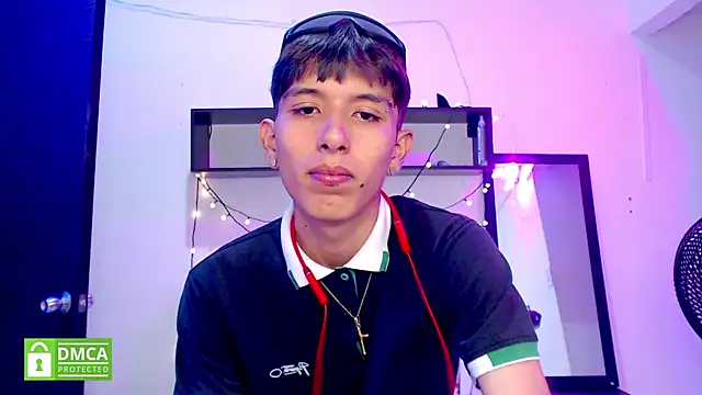 MAXIMILIANO  HOT online show from 10/12/25, 06:31
