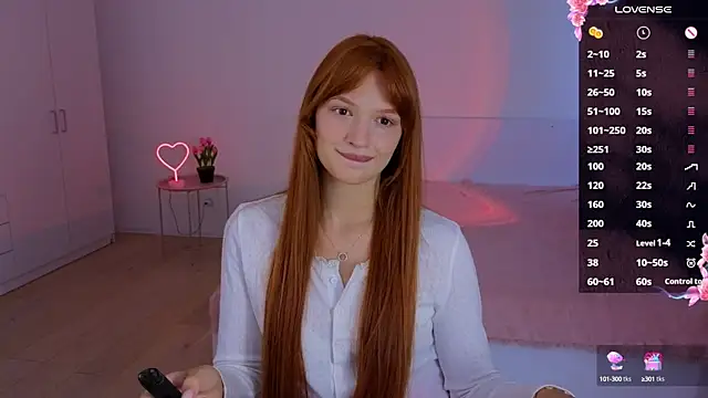 Snapshot of CuteAriel7 chatting on 09/27/25, 01:28 CuteAriel7 online show from 09/27/25, 01:28