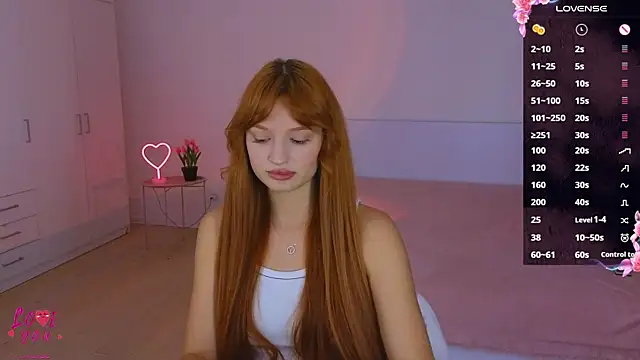 Snapshot of CuteAriel7 chatting on 09/15/25, 04:07 CuteAriel7 online show from 09/15/25, 04:07