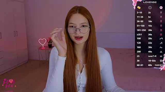 Snapshot of CuteAriel7 chatting on 09/30/25, 06:14 CuteAriel7 online show from 09/30/25, 06:14