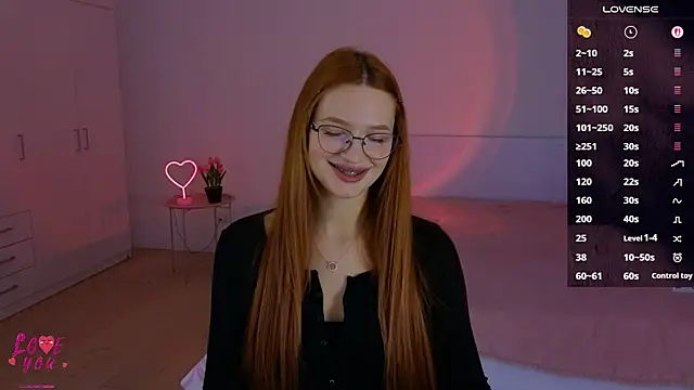 Snapshot of CuteAriel7 chatting on 10/09/25, 03:34 CuteAriel7 online show from 10/09/25, 03:34
