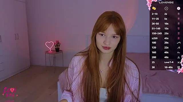 Snapshot of CuteAriel7 chatting on 09/24/25, 04:13 CuteAriel7 online show from 09/24/25, 04:13