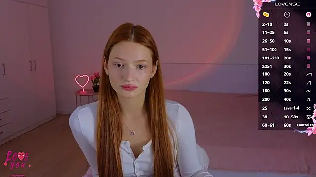 Snapshot of CuteAriel7 chatting on 09/29/25, 03:50 CuteAriel7 online show from 09/29/25, 03:50