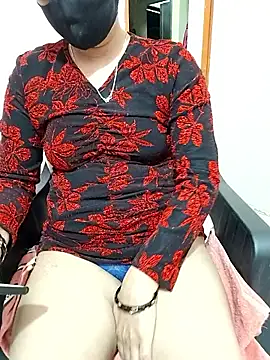 nice touch9733 online show from 11/14/25, 04:32