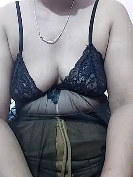 nice touch9733 online show from 11/20/25, 11:03