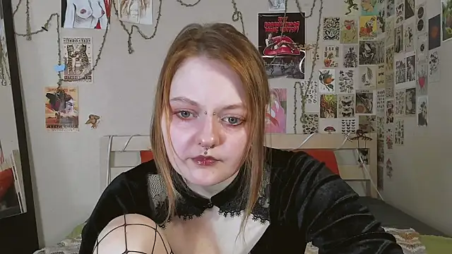 Snapshot of WonderConnie1 chatting on 05/30/26, 03:13 WonderConnie1 online show from 05/30/26, 03:13