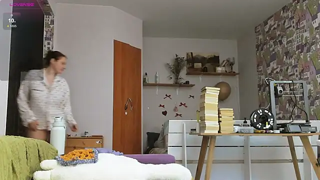 WonderConnie1 online show from 02/24/26, 02:07