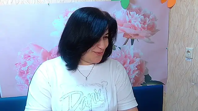 Snapshot of BridjetTur chatting on 09/17/25, 11:23 BridjetTur online show from 09/17/25, 11:23