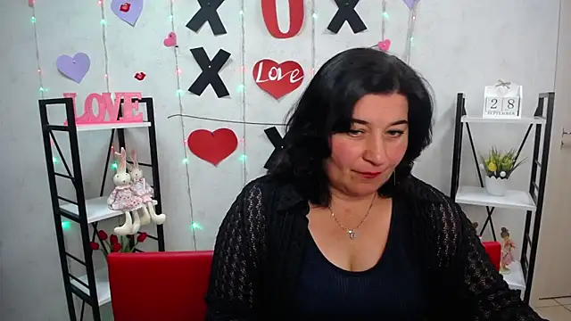 Snapshot of BridjetTur chatting on 09/28/25, 12:23 BridjetTur online show from 09/28/25, 12:23