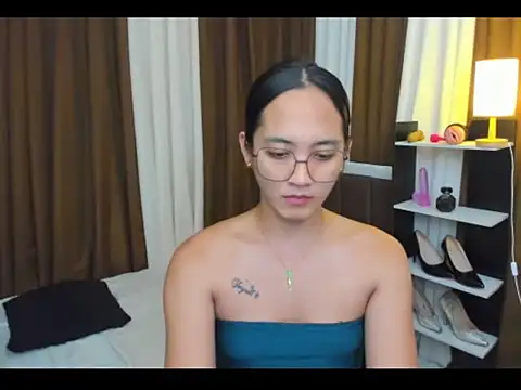 URHottestAngel online show from 10/08/25, 05:20