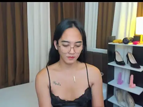 URHottestAngel online show from 09/20/25, 05:34