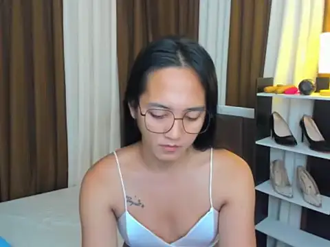 URHottestAngel online show from 09/14/25, 02:34