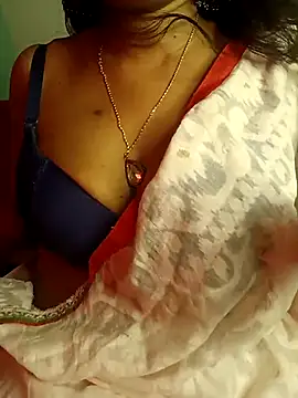 monaa-darling online show from 09/17/25, 05:37