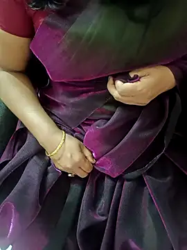 monaa-darling online show from 10/06/25, 03:29