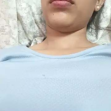 DesiSimran09 online show from 11/01/25, 09:03