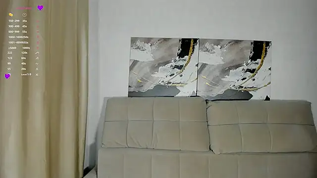 Angel oci online show from 09/19/25, 05:17