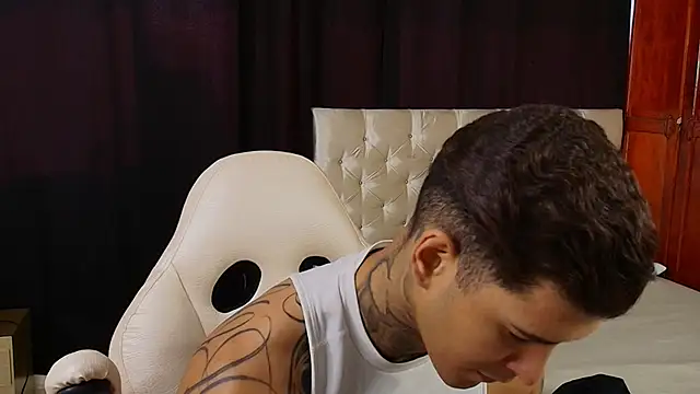 jiro kenji1 online show from 01/13/26, 02:32