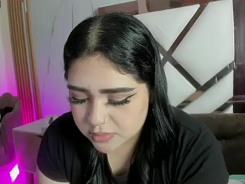 im bunny   online show from 03/25/26, 11:42