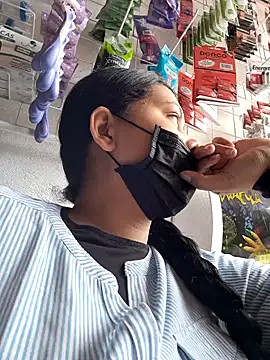 Alessandraa- online show from 11/15/25, 03:05