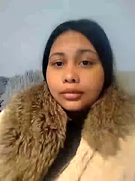 Alessandraa- online show from 02/23/26, 02:50