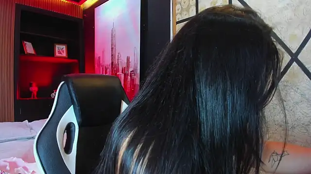 ScarletMoon1  online show from 09/26/25, 08:27