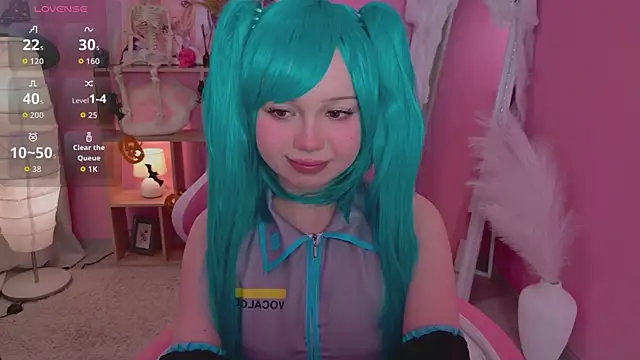 Kyomi Sun online show from 10/31/25, 10:38