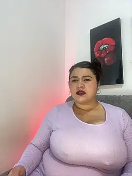 Snapshot of SafiroFer chatting on 10/03/25, 09:05 SafiroFer online show from 10/03/25, 09:05