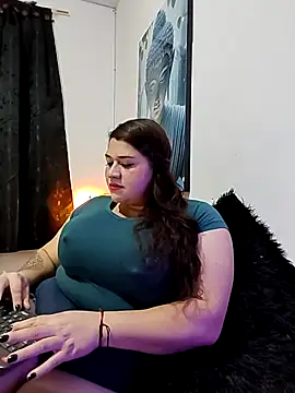 SafiroFer online show from 12/04/25, 09:14