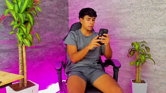 CHR58  online show from 09/08/25, 11:37