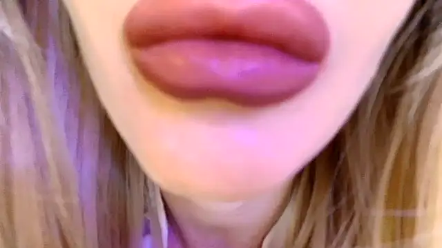 Politeeliza online show from 06/08/26, 07:58