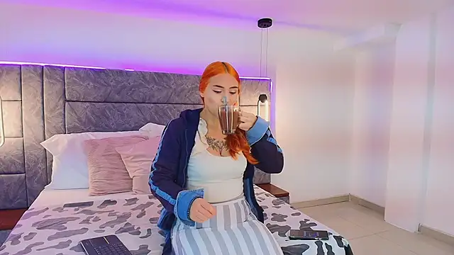 Dakota Megan 69 online show from 04/15/26, 01:15