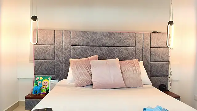 Dakota Megan 69 online show from 11/26/25, 12:49