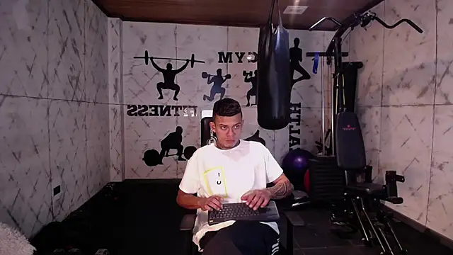 MrJustin  online show from 11/24/25, 07:58