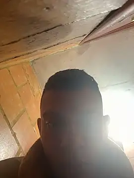 MrJustin  online show from 11/21/25, 05:12