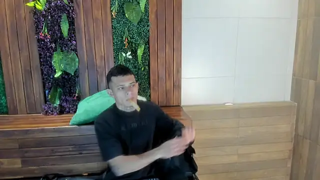 MrJustin  online show from 09/15/25, 08:09