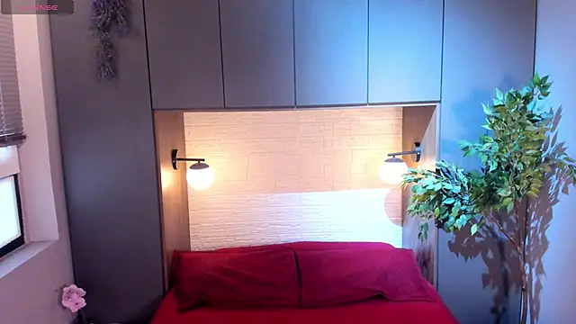 MrJustin  online show from 09/21/25, 07:52