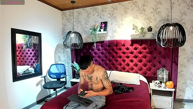 MrJustin  online show from 11/02/25, 08:03