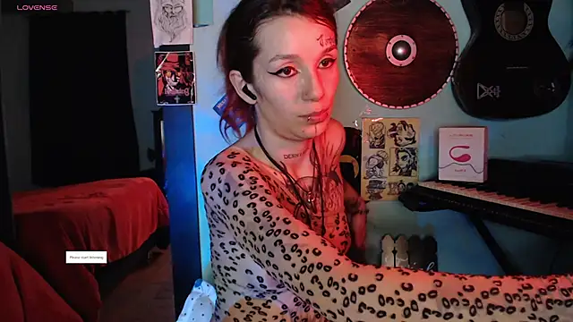 lilithword online show from 12/13/25, 08:04