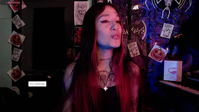 lilithword online show from 10/18/25, 01:13