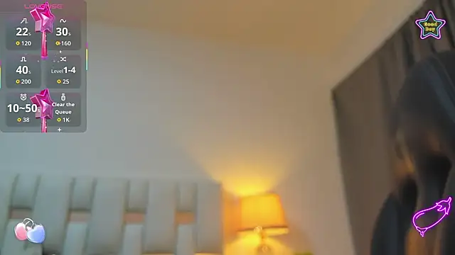 Snapshot of iamCharlotte19 chatting on 07/02/26, 07:53 iamCharlotte19 online show from 07/02/26, 07:53